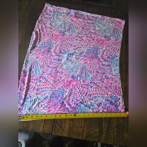 Lilly Pulitzer Raz Berry Sea You Soon 23×27 Fabric (about 1,242 square inches)